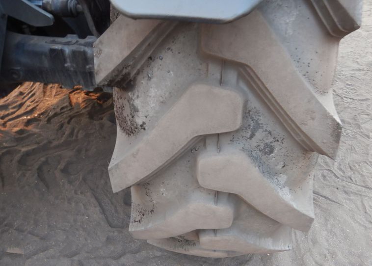 2018 BOBCAT V519 TELEHANDLER gallery