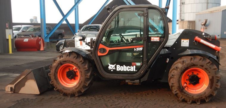 2018 BOBCAT V519 TELEHANDLER gallery