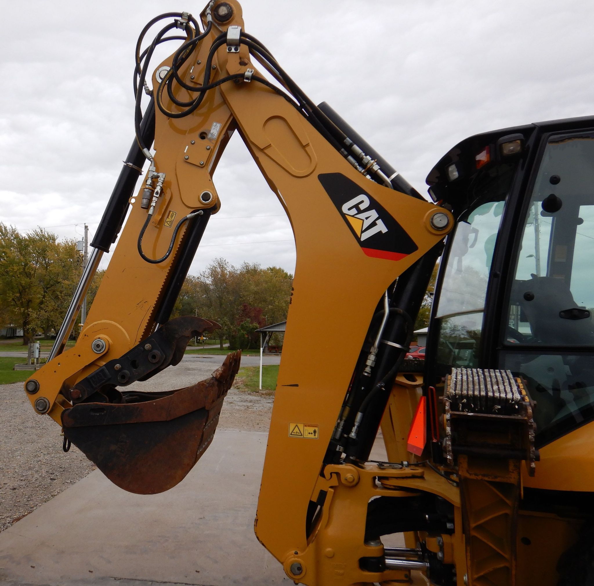 2014 Caterpillar 430F 4x4 backhoe gallery
