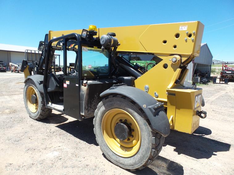 2013 Caterpillar TL943C Telehandler gallery