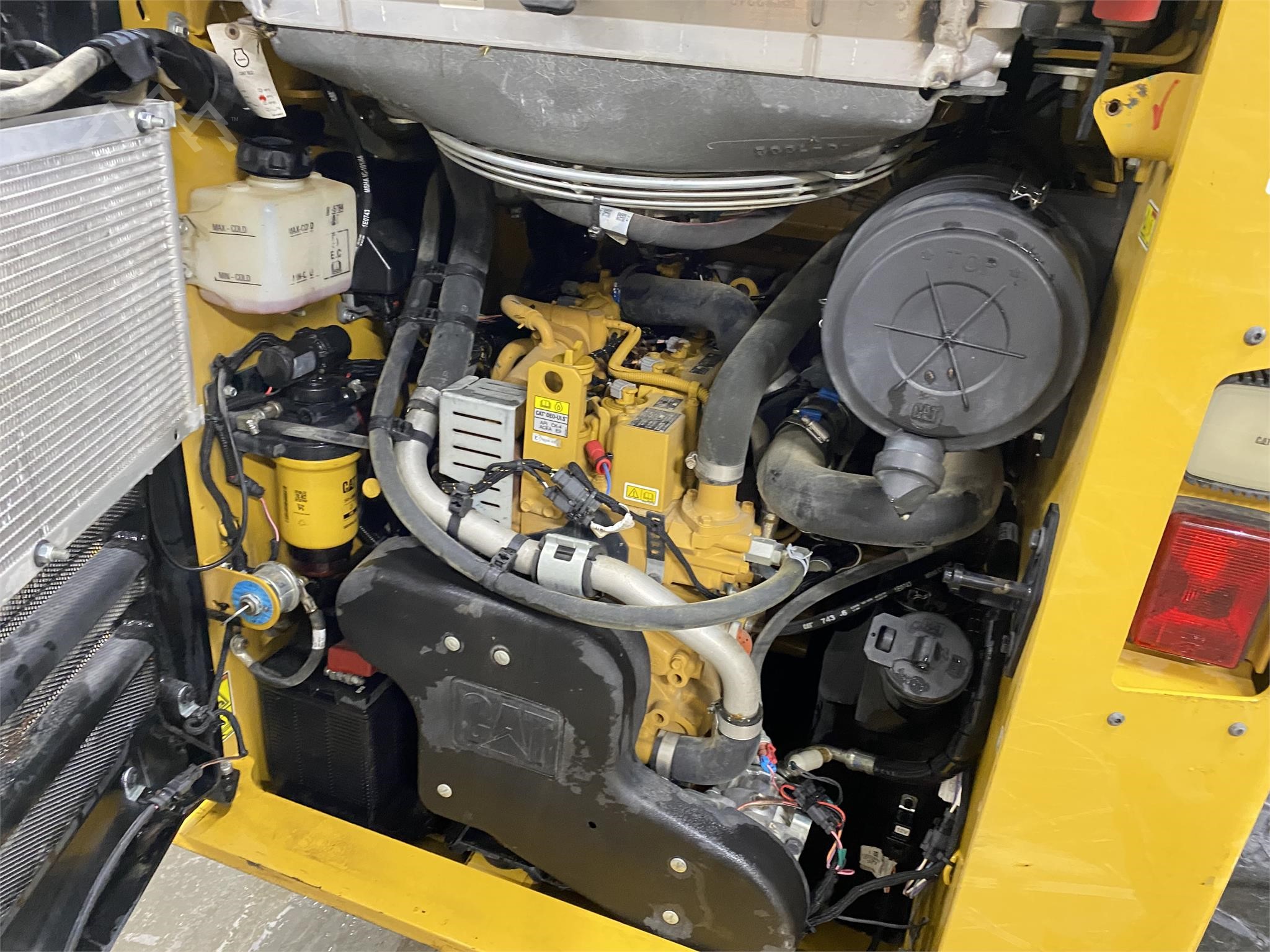 2019 Caterpillar 289d Skid steer gallery