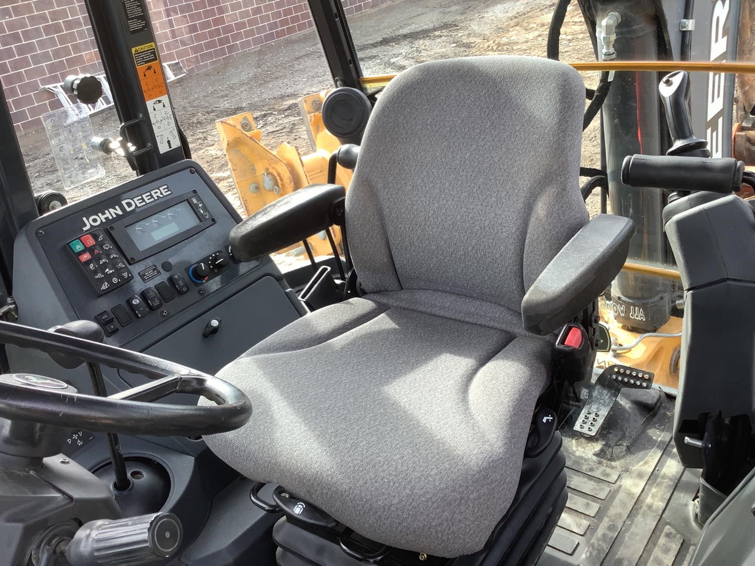 2015 John Deere 310SL Backhoe gallery