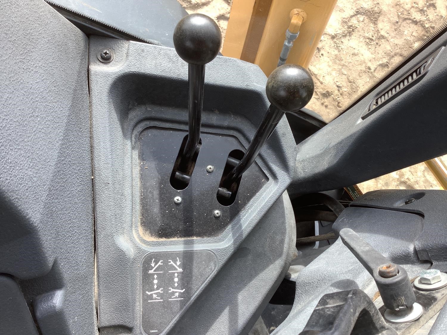 2015 John Deere 310SL Backhoe gallery