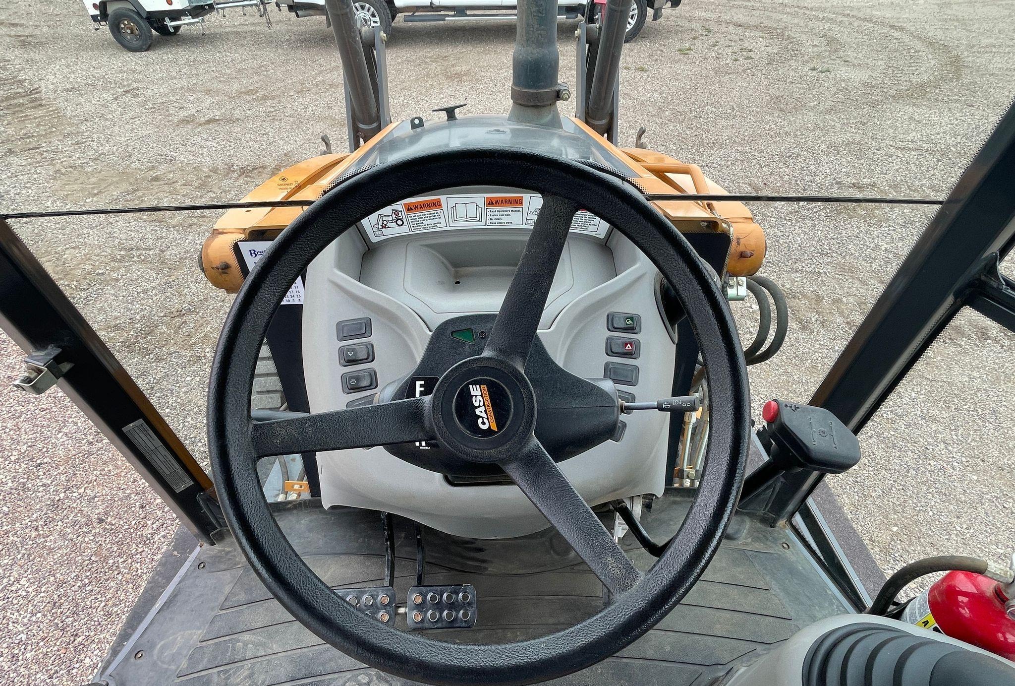 2018 Case 580N EP Backhoe gallery