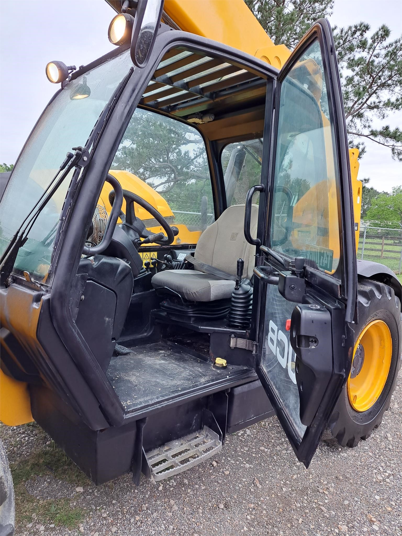 2016 JCB 512-56 Telehandler gallery
