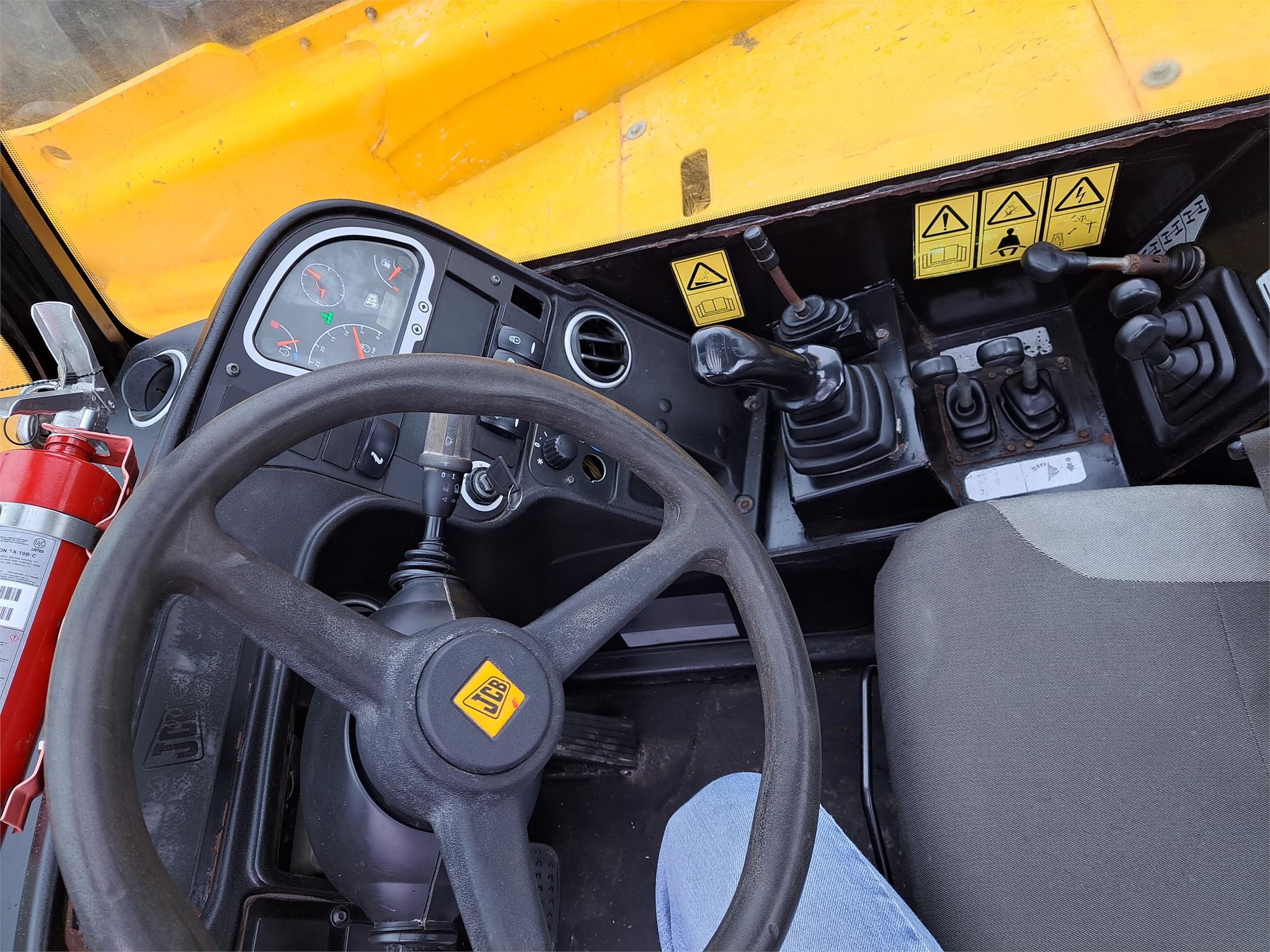 2016 JCB 512-56 Telehandler gallery