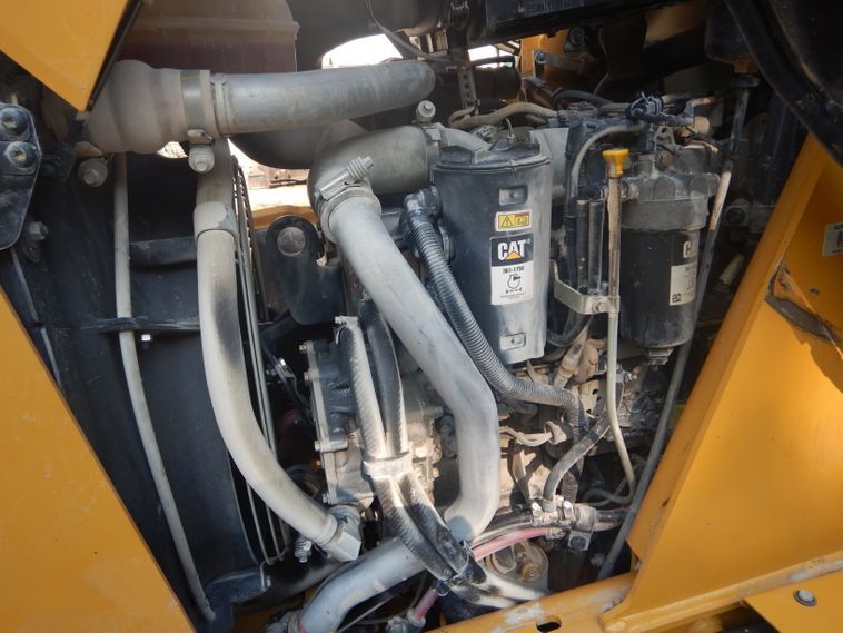 2014 Caterpillar 430F Backhoe gallery