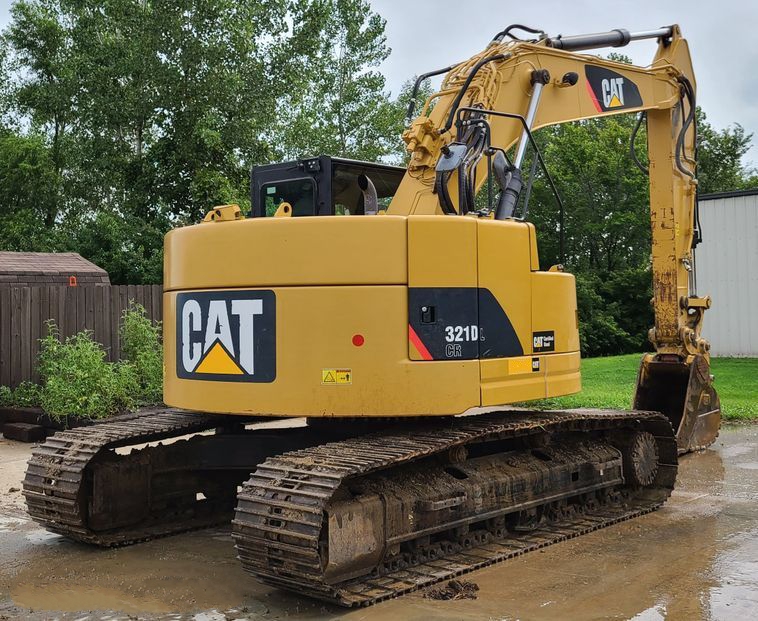 2014 Caterpillar 321D LCR Excavator gallery