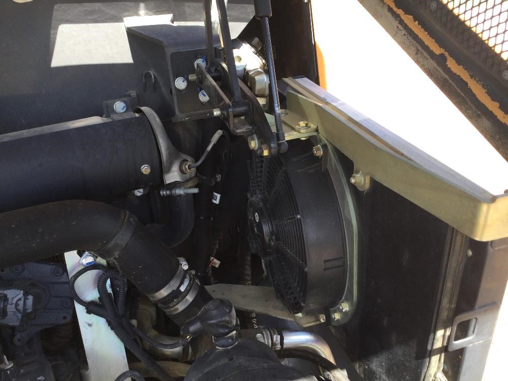 2018 Case 221F Wheel Loader gallery
