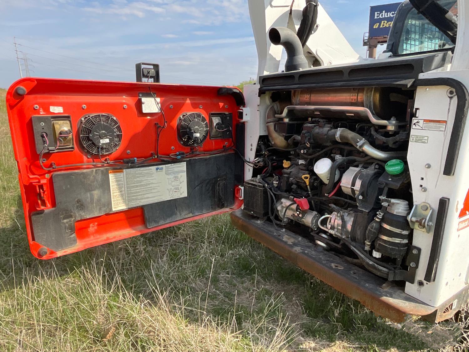 2020 Bobcat T870 Skid Steer gallery