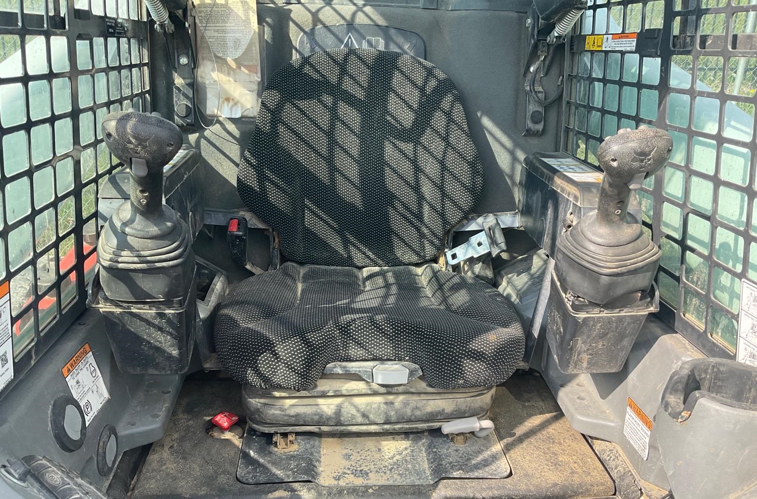 2020 Bobcat T870 Skid Steer gallery