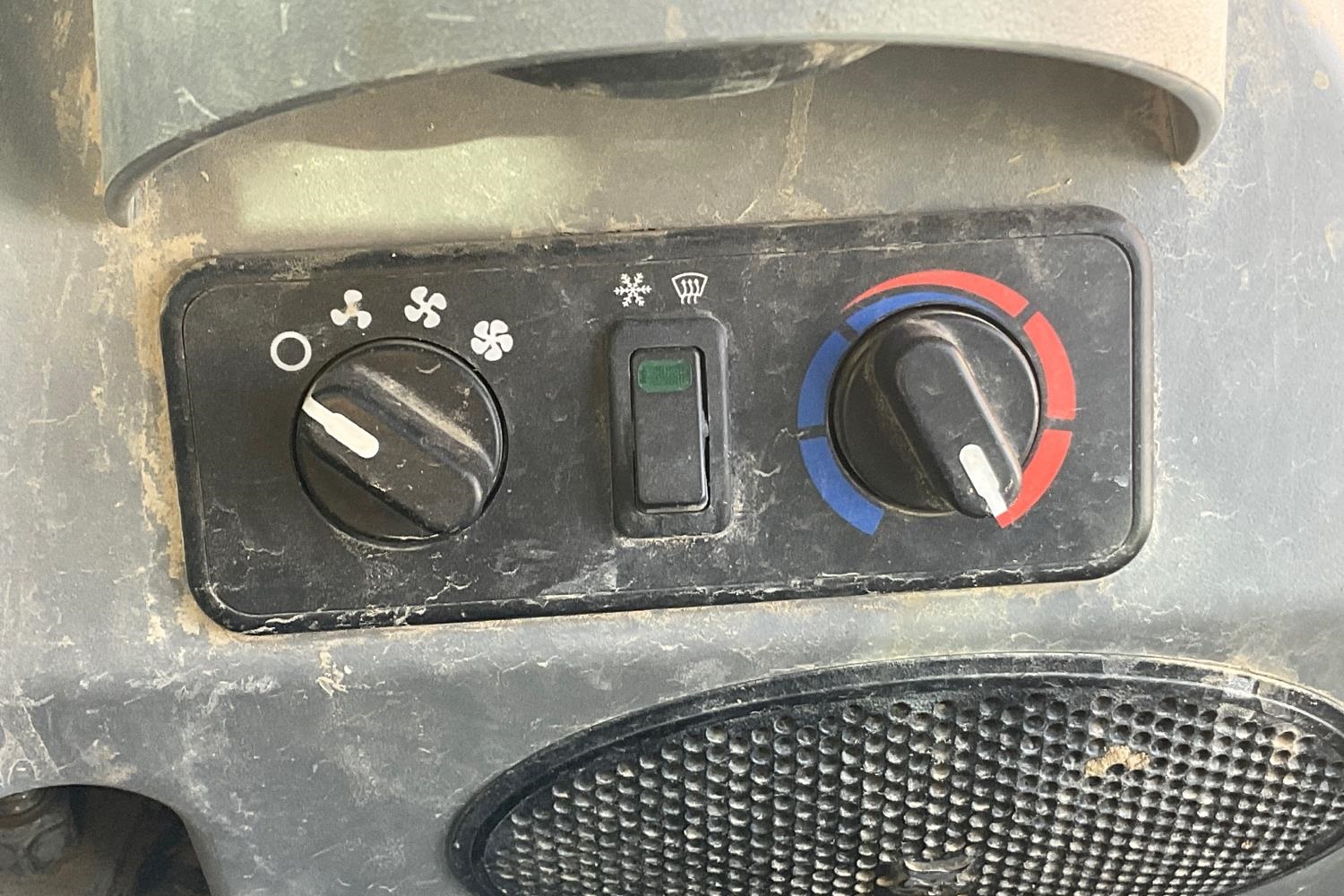 2020 Bobcat T870 Skid Steer gallery