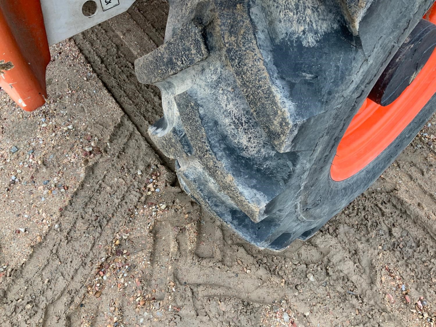 2010 Bobcat V723 Telehandler gallery