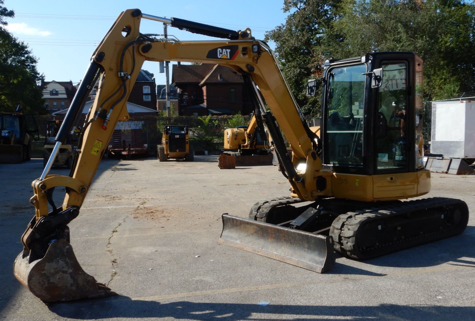 2018 Caterpillar 305E2 CR Mini Excavator gallery
