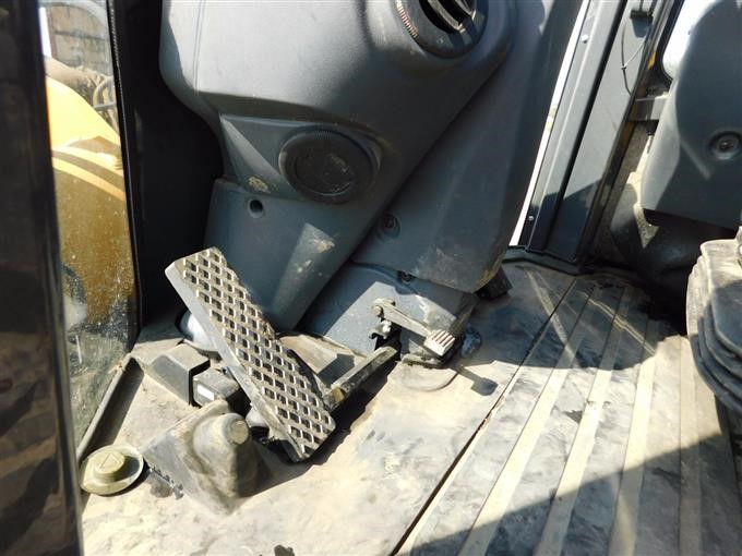 2014 John Deere 524K Wheel Loader gallery