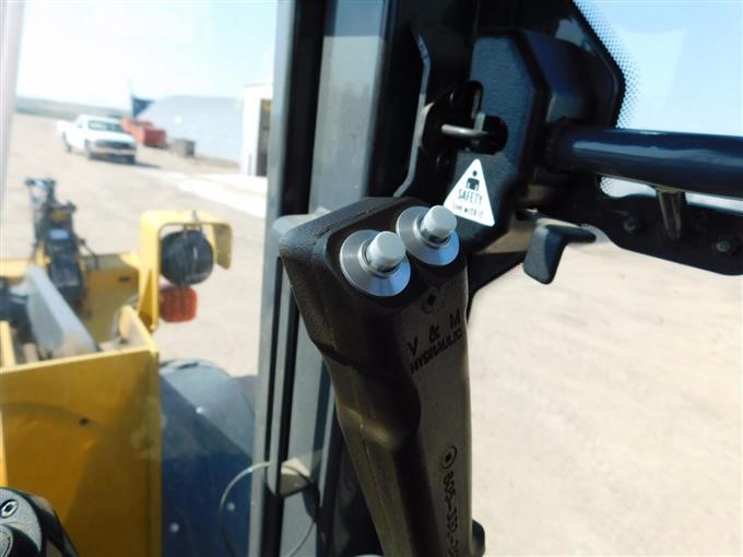 2014 John Deere 524K Wheel Loader gallery