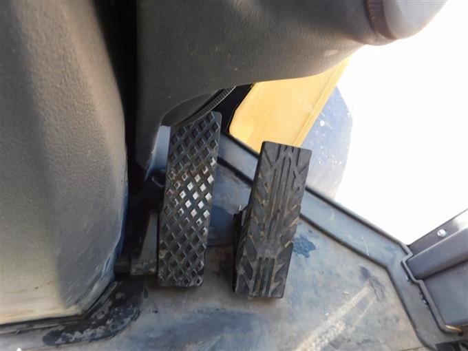 2014 John Deere 524K Wheel Loader gallery