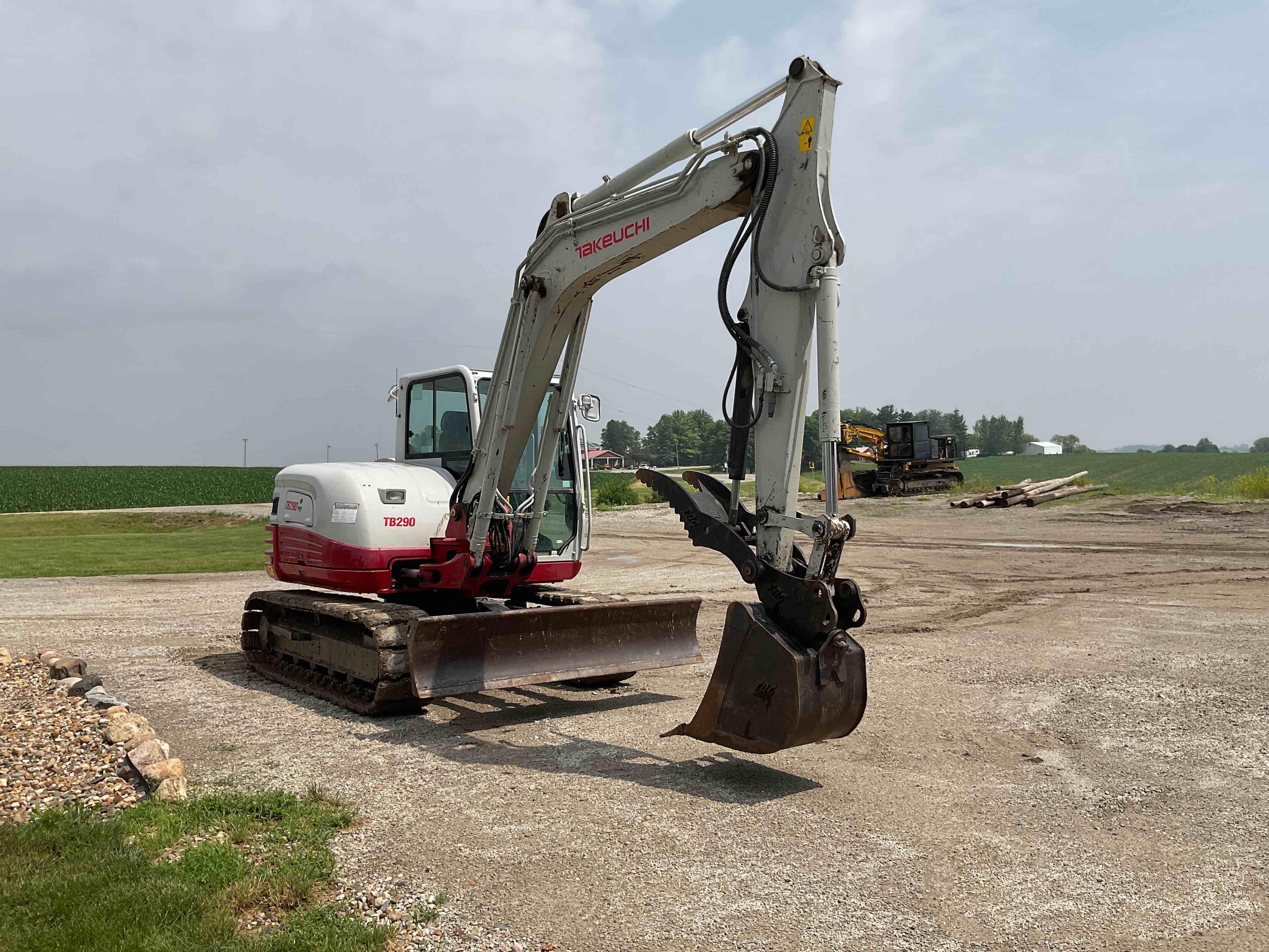 2017 Takeuchi TB290 Mini Excavator gallery