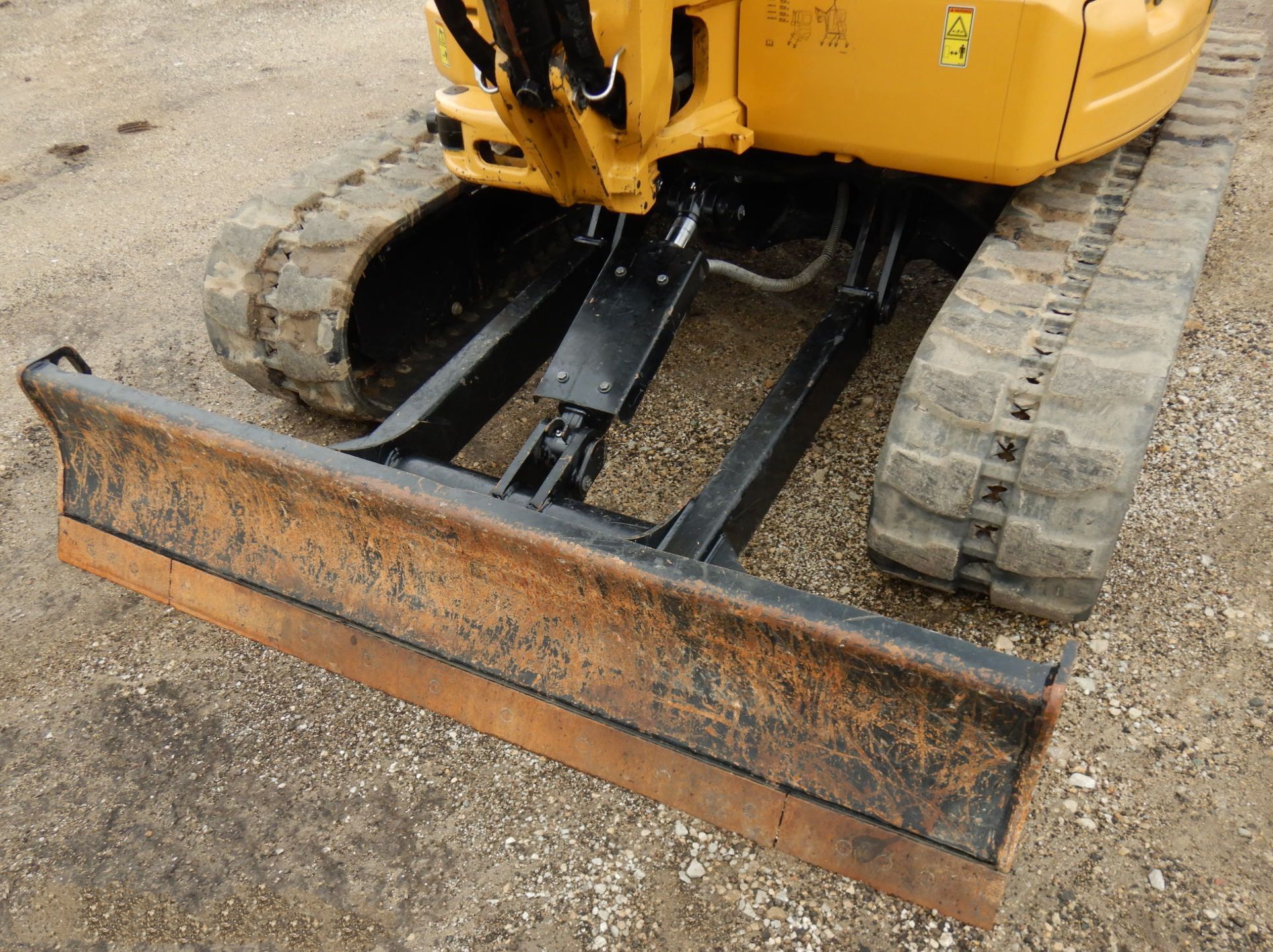 2018 Cat 305E2 CR Mini Excavator gallery
