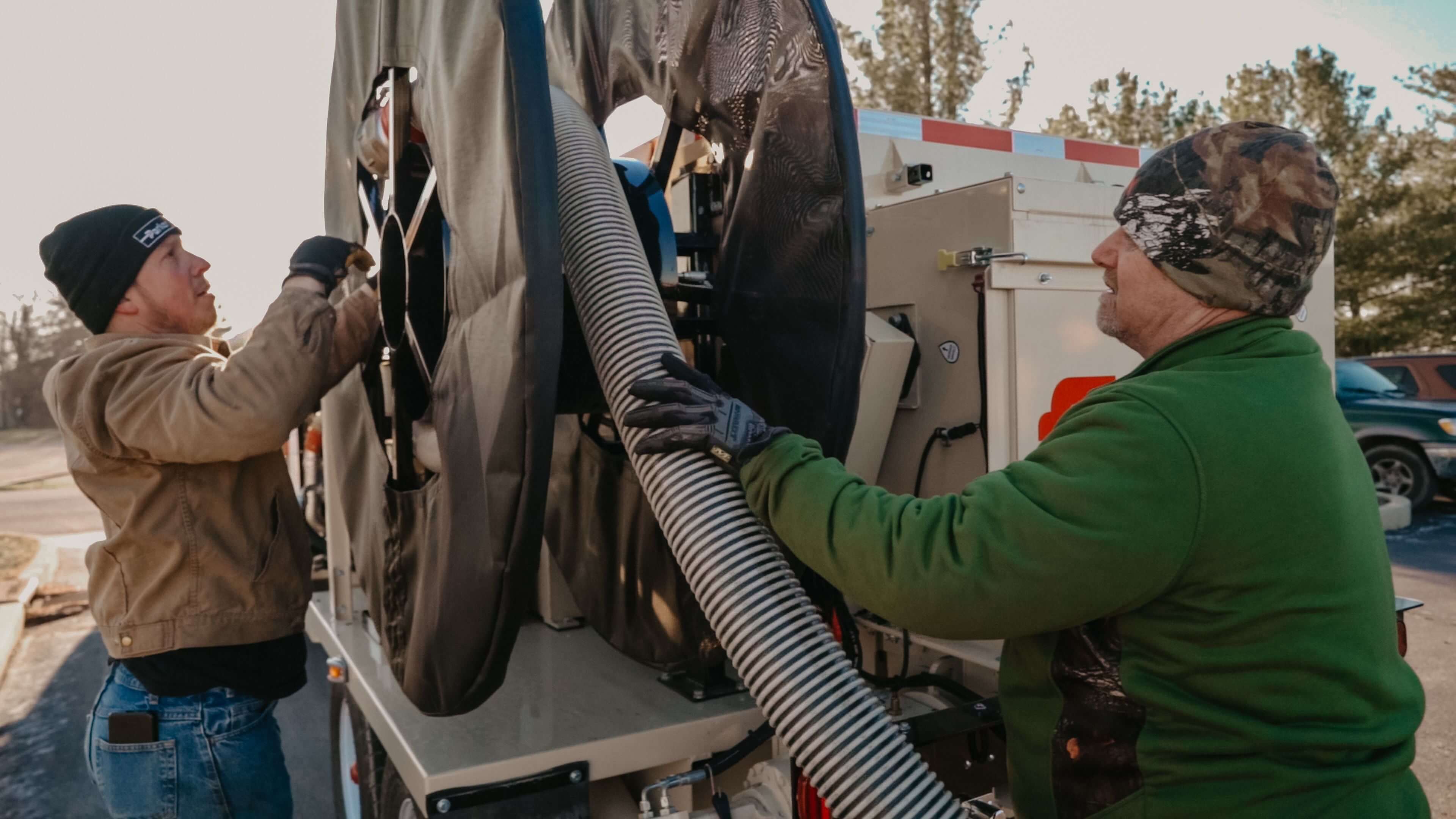 MB50 FINN Material Blower: How to Operate a Mulch Blower for Commercial Landscaping