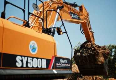 Experience the Power of the SANY SY500H Excavator: A Cut Above the CAT 349!